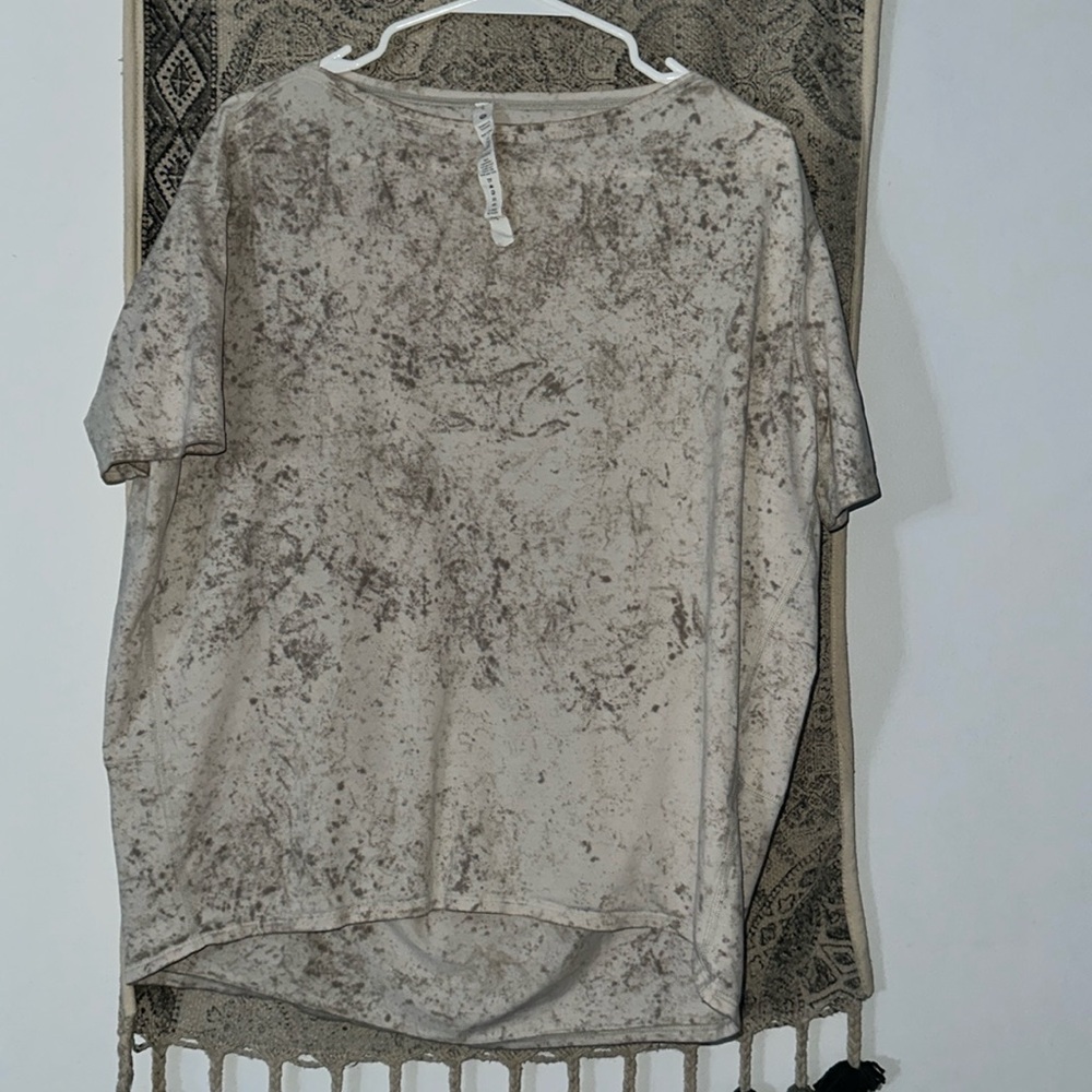 Lulu Lemon women’s top
